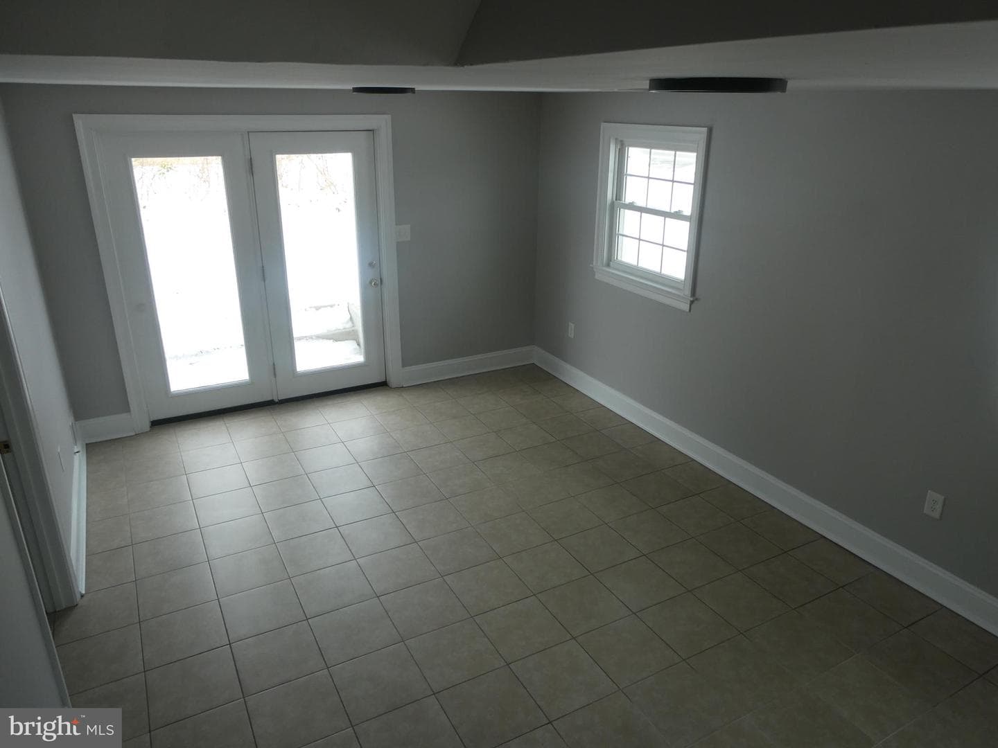 7908 Lomond Court photo 5
