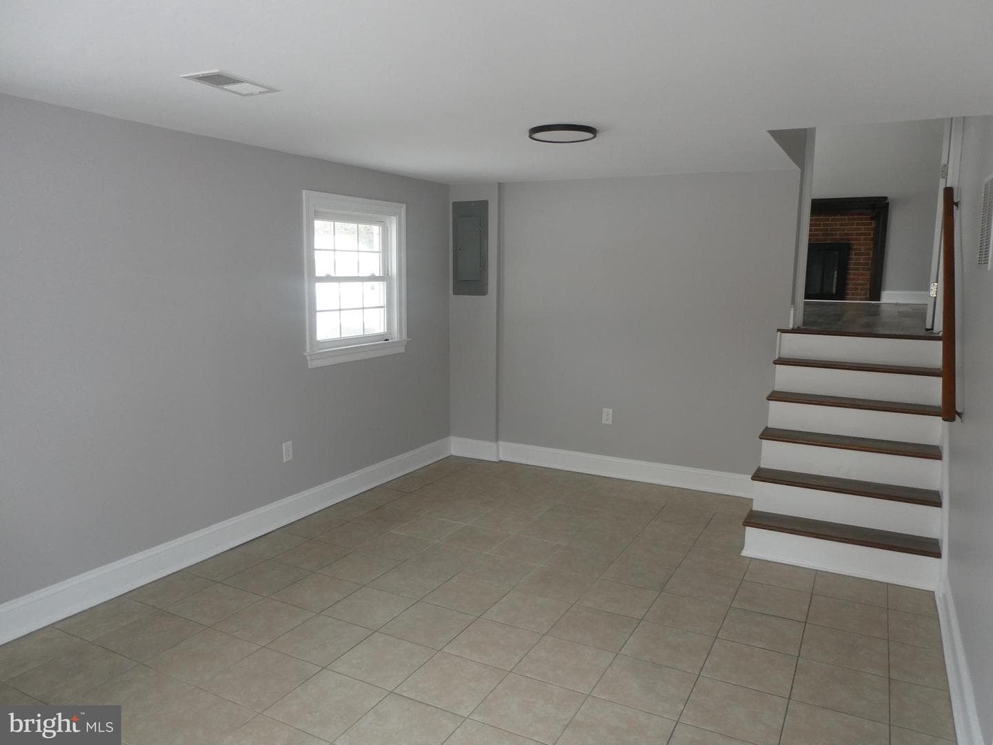 7908 Lomond Court photo 6
