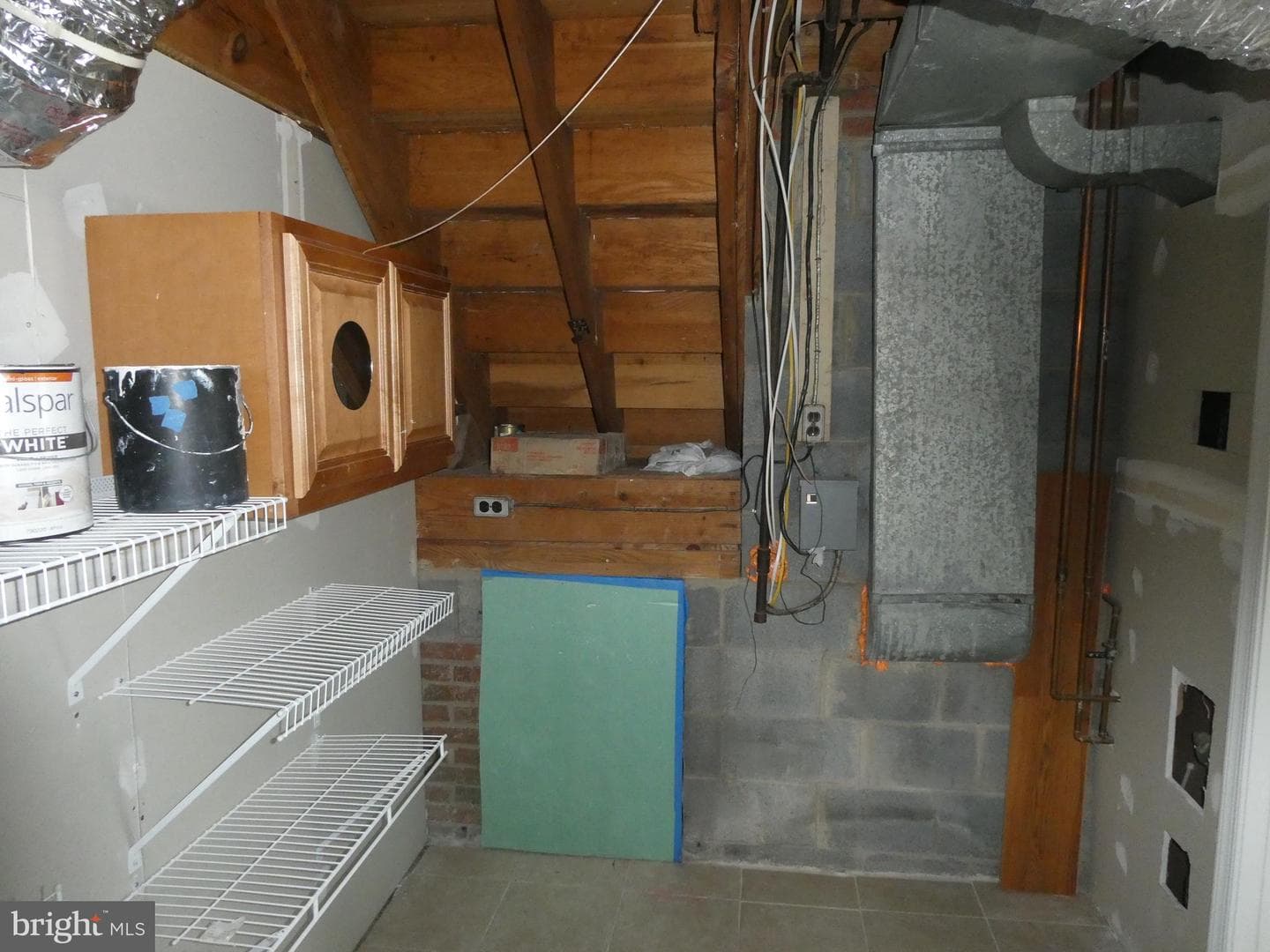 7908 Lomond Court photo 9