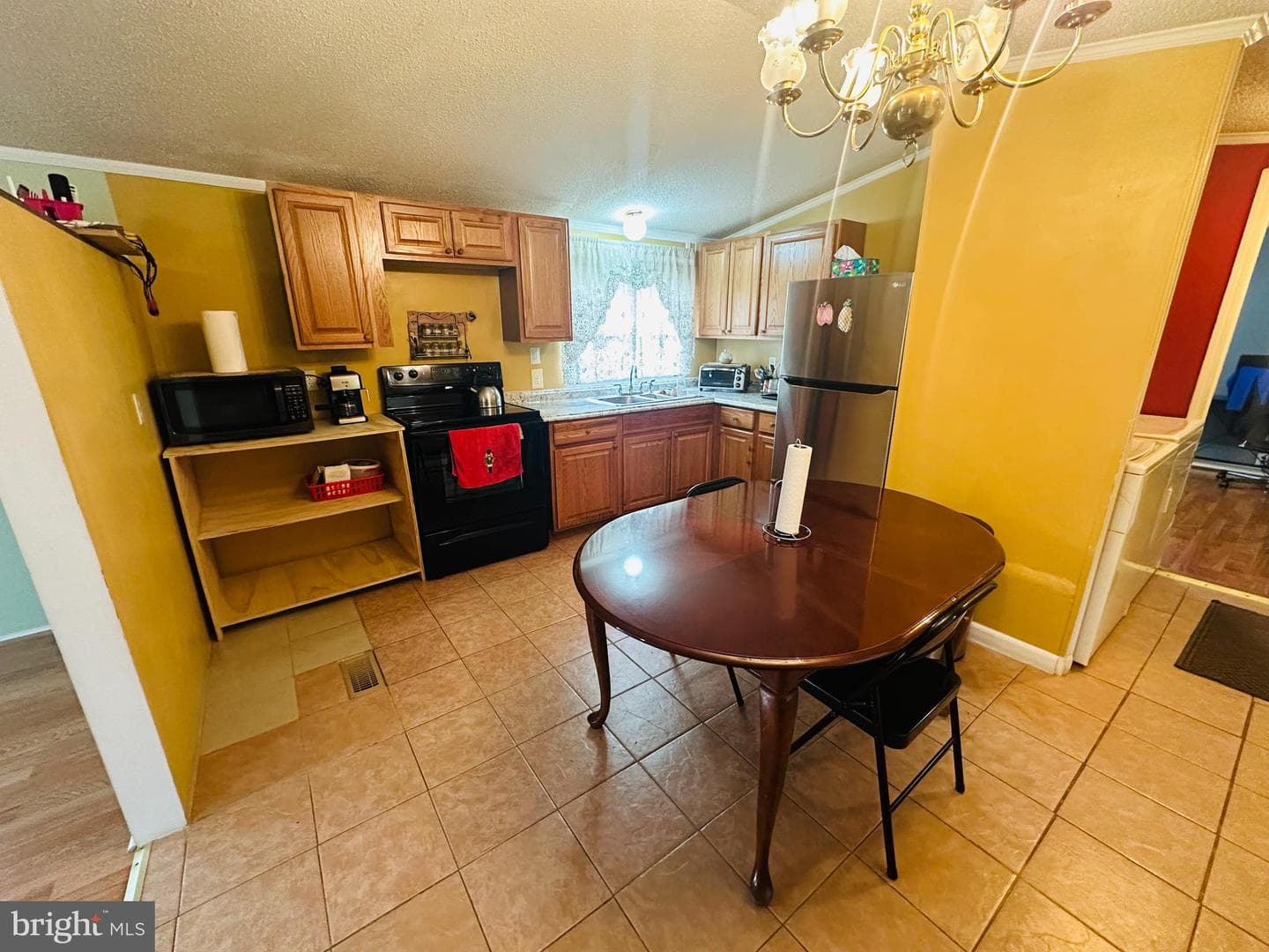 7407 Peppertree Lane photo 11