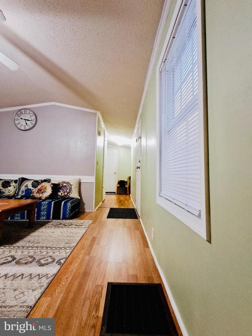 7407 Peppertree Lane photo 15
