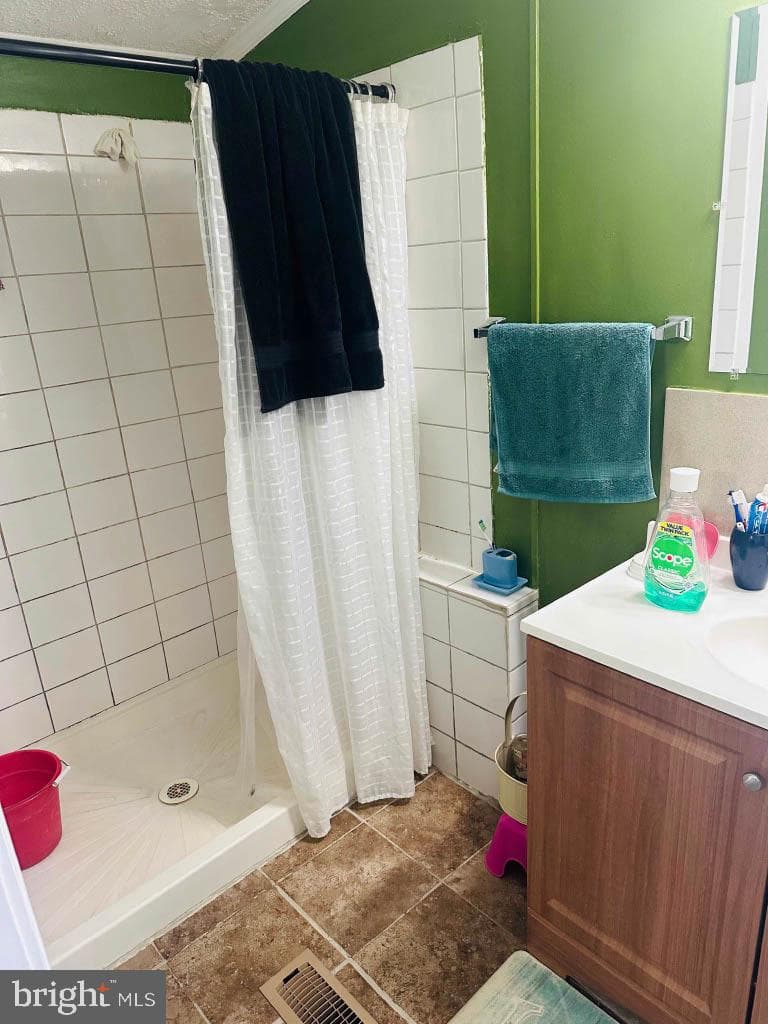 7407 Peppertree Lane photo 22