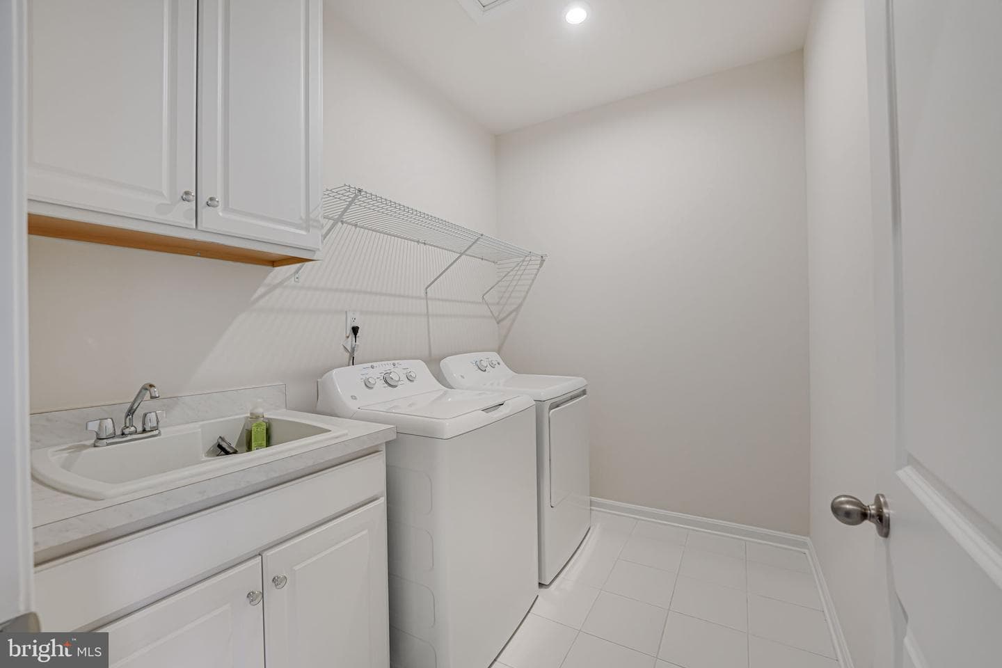 5026 Melissa Place photo 33