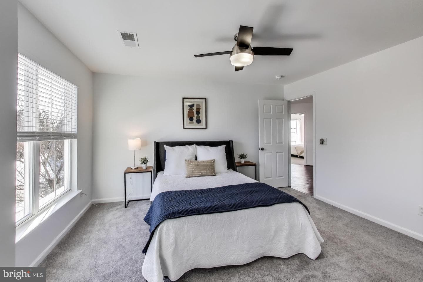 5562 Spriggs Meadow Drive photo 25