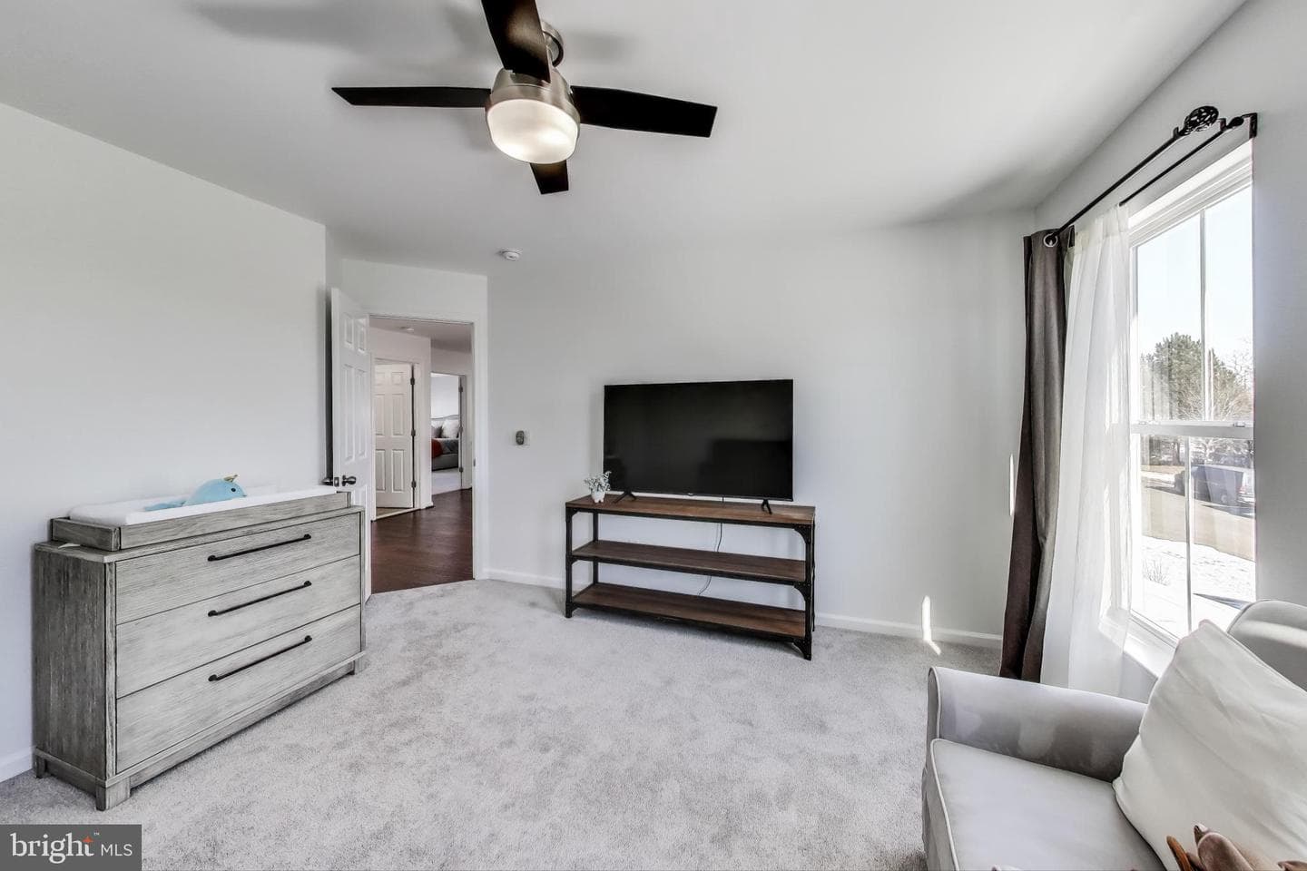5562 Spriggs Meadow Drive photo 31