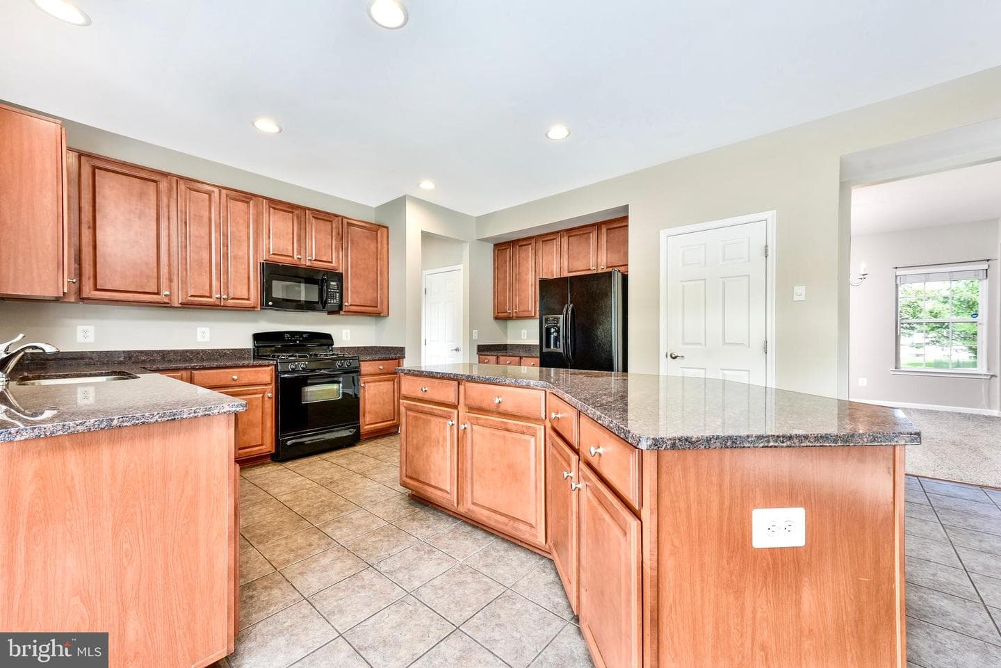 2304 Buoy Court photo 5