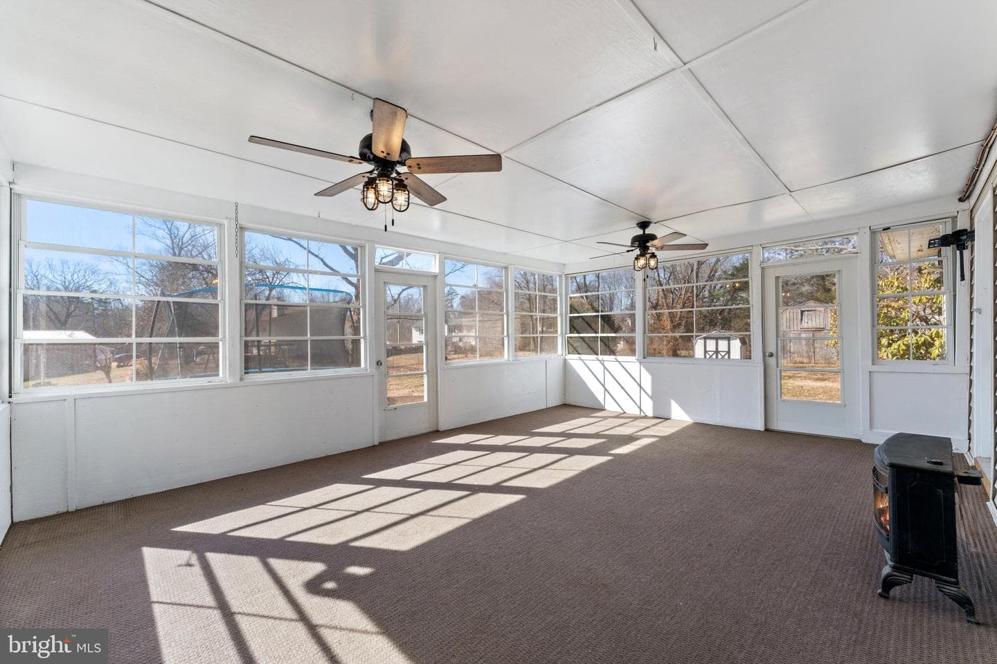 15307 Thoroughfare Road photo 16