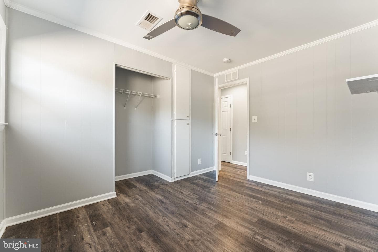 15307 Thoroughfare Road photo 22