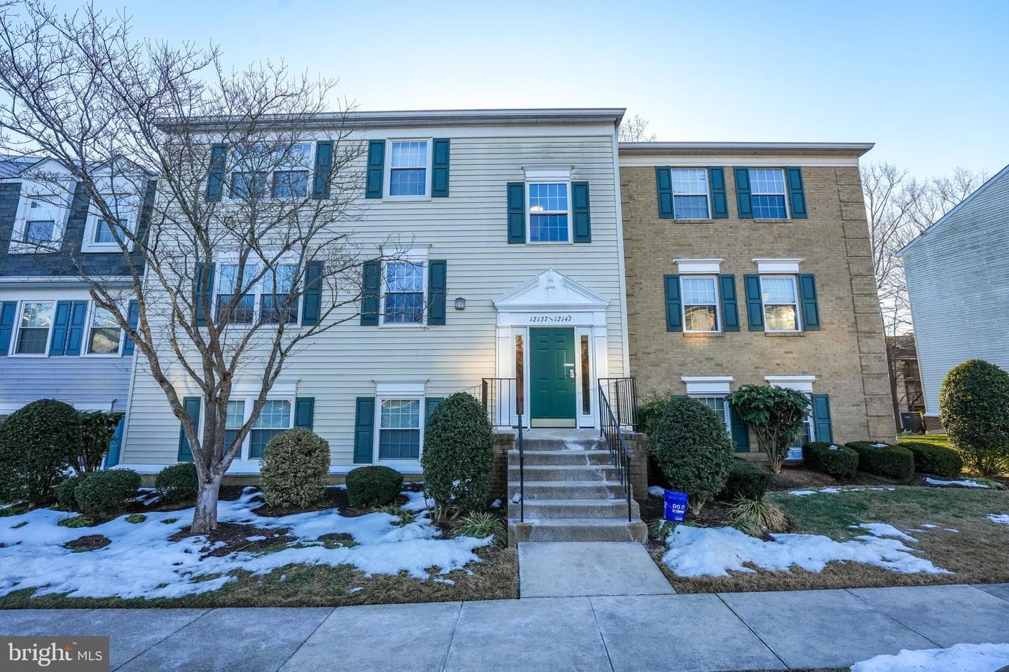 12141 Chaucer Lane #12141 photo 1
