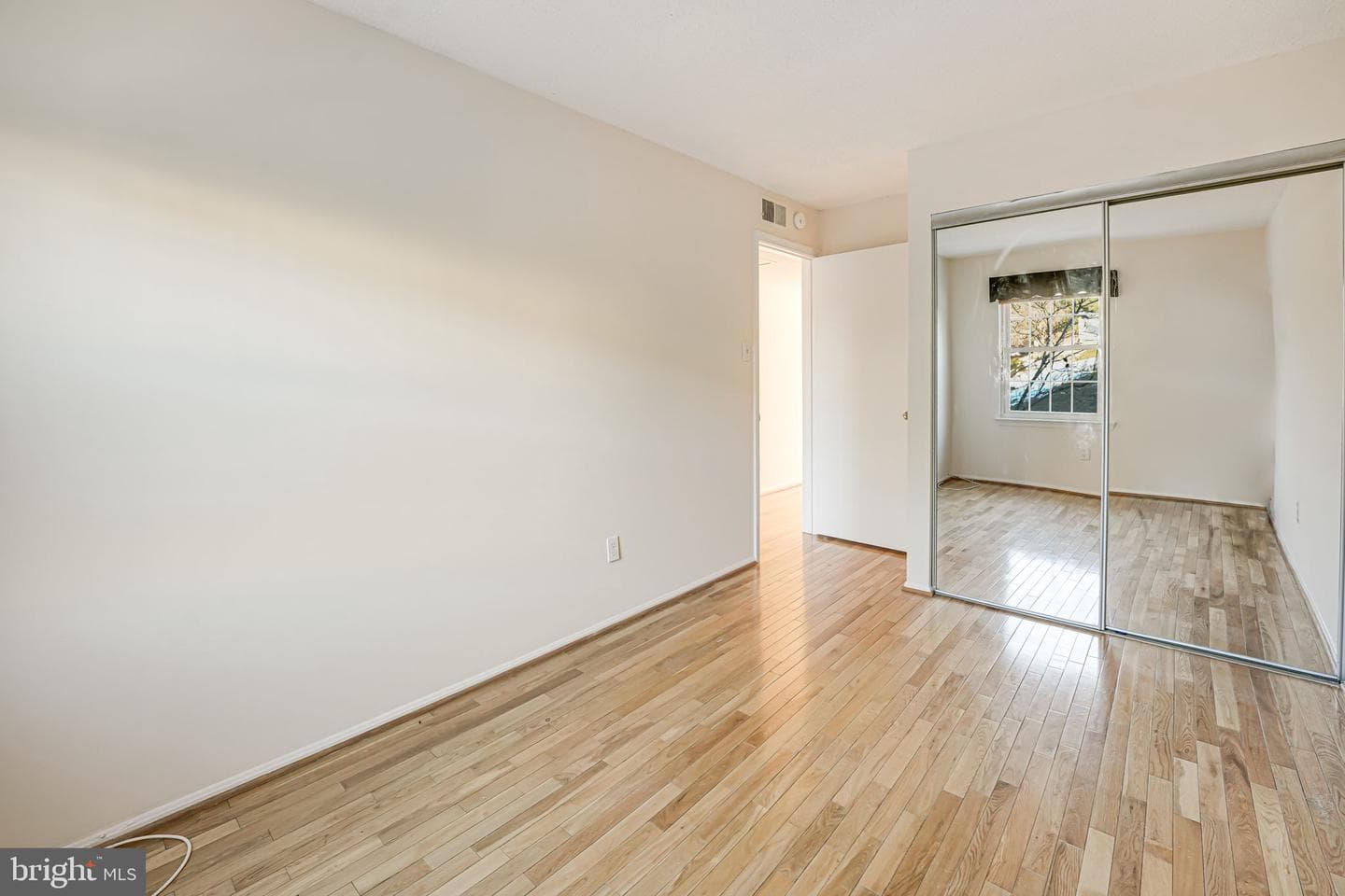 12141 Chaucer Lane #12141 photo 10