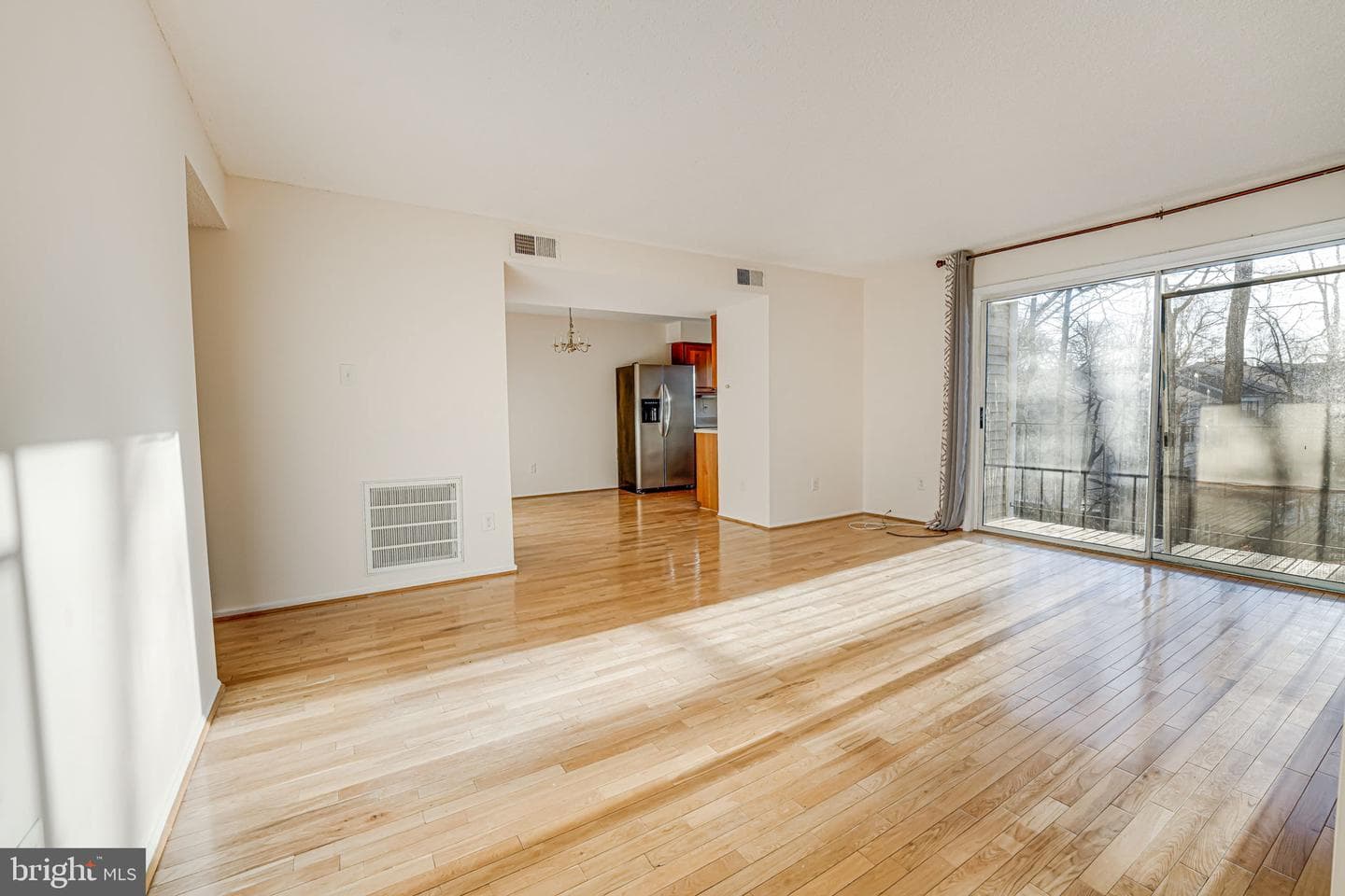 12141 Chaucer Lane #12141 photo 2