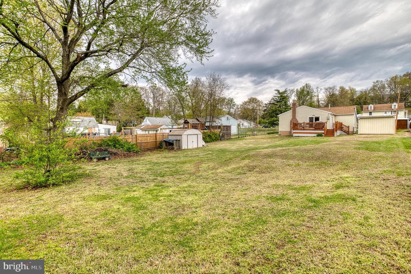 3565 Maple Street photo 27