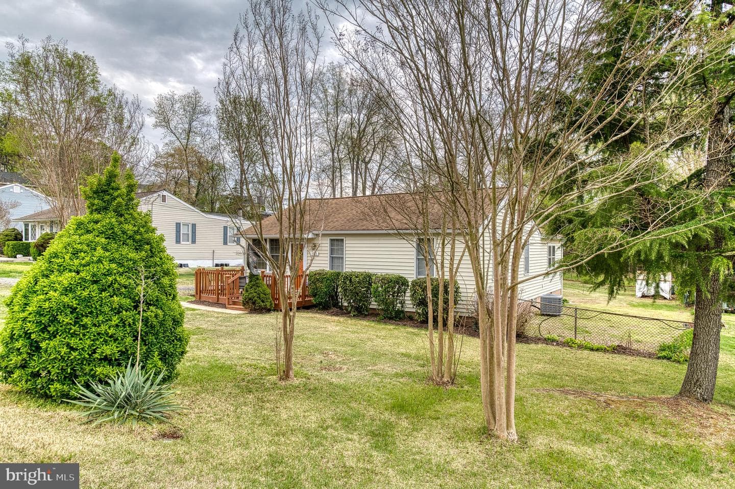 3565 Maple Street photo 29