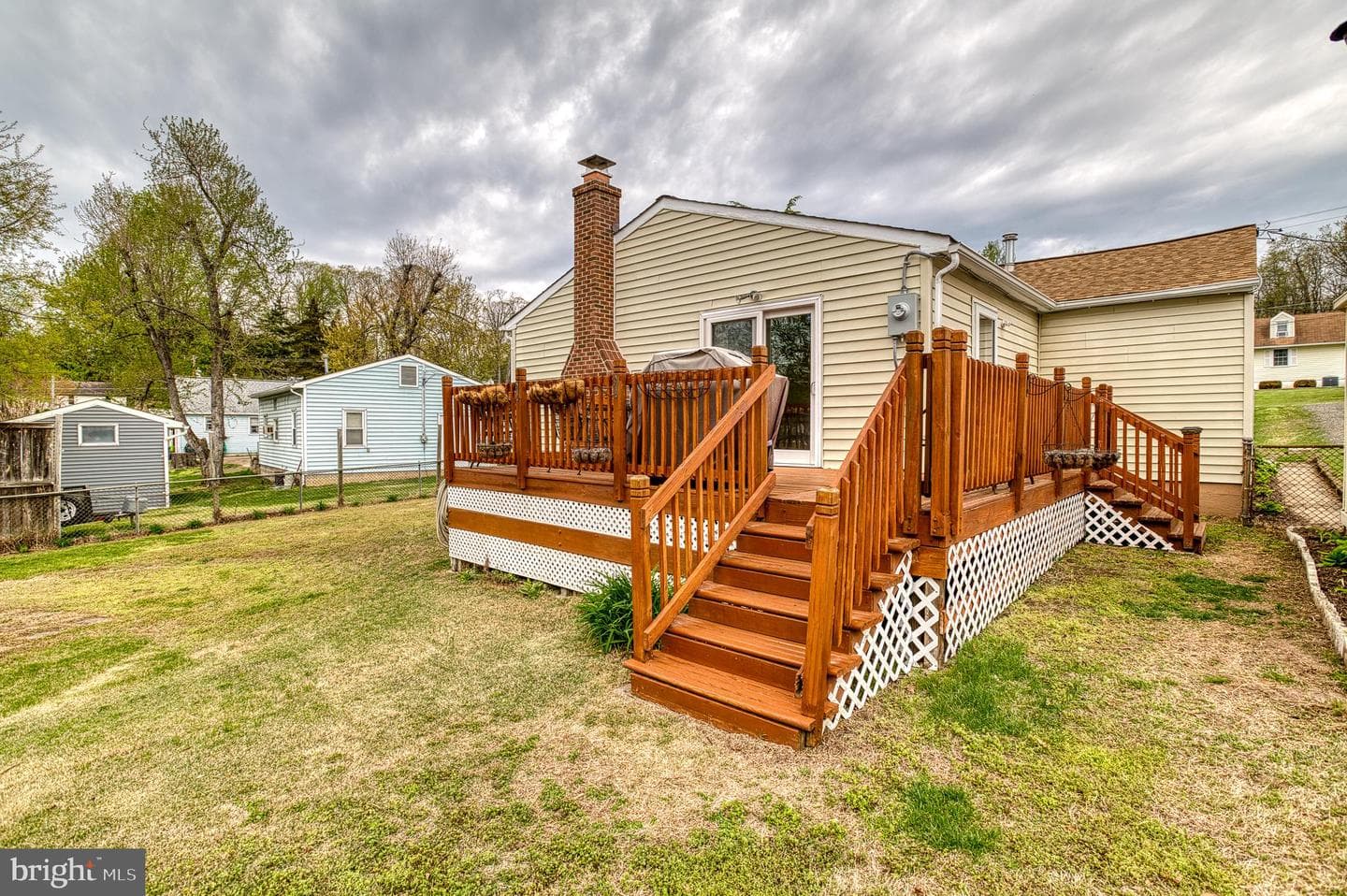 3565 Maple Street photo 3
