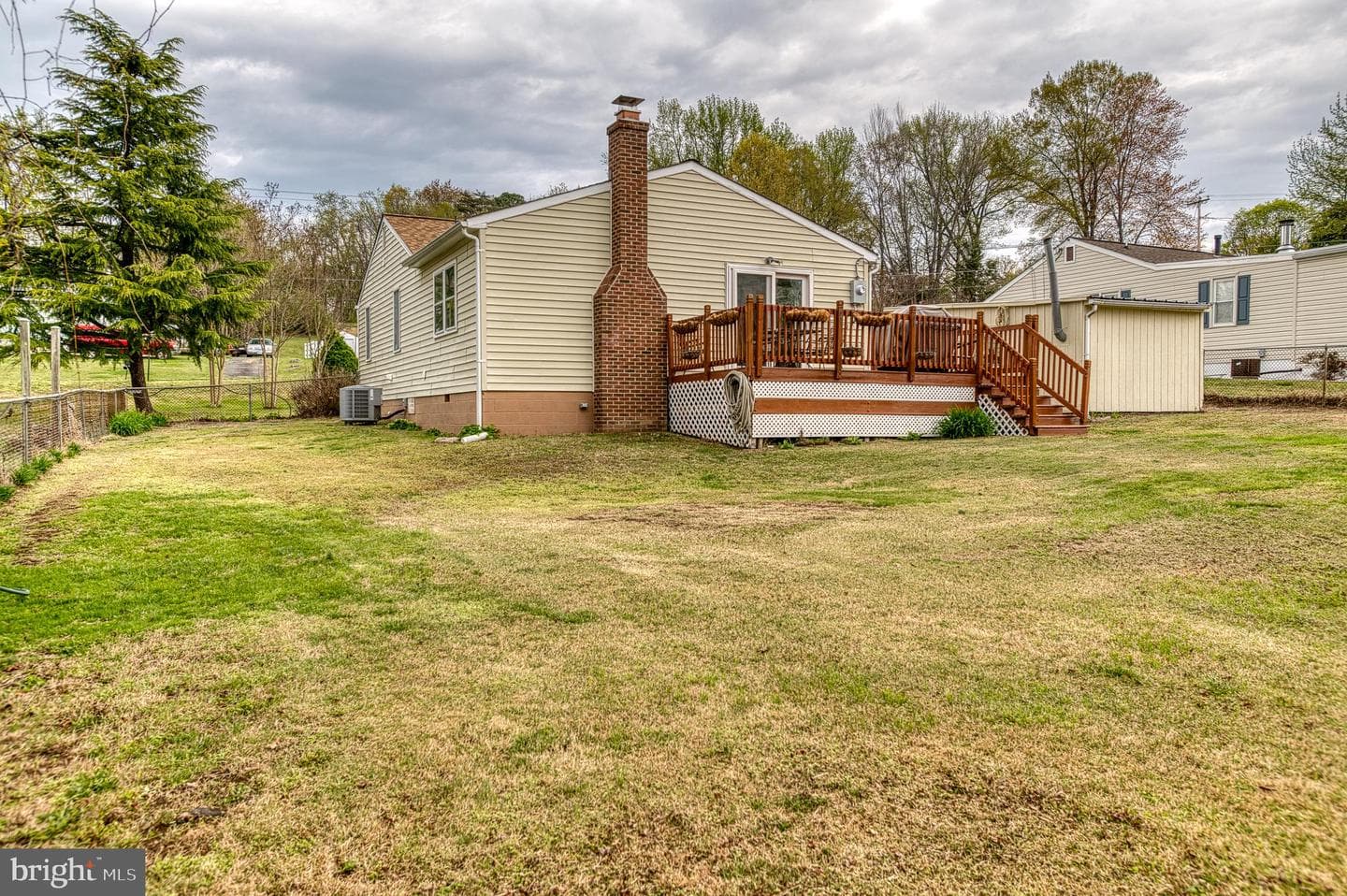 3565 Maple Street photo 34