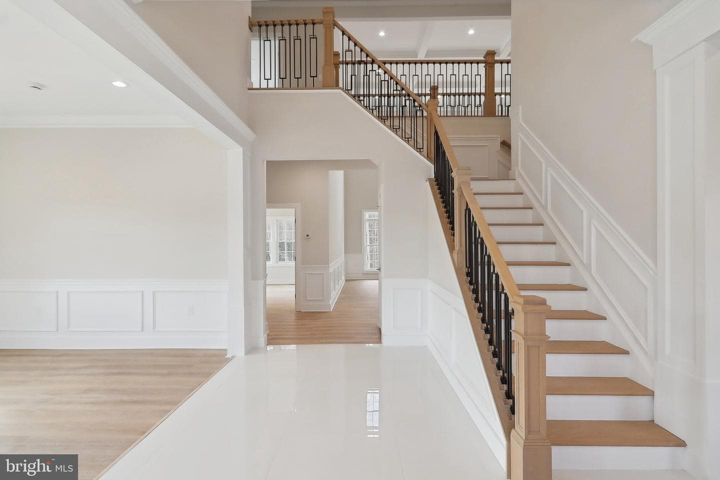 5660 Hoadly Road photo 20