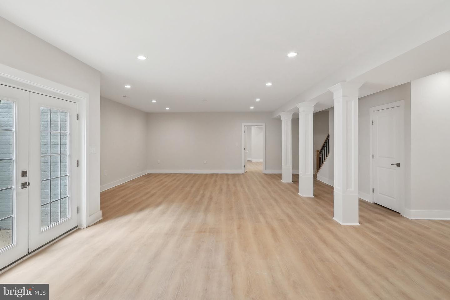 5660 Hoadly Road photo 74