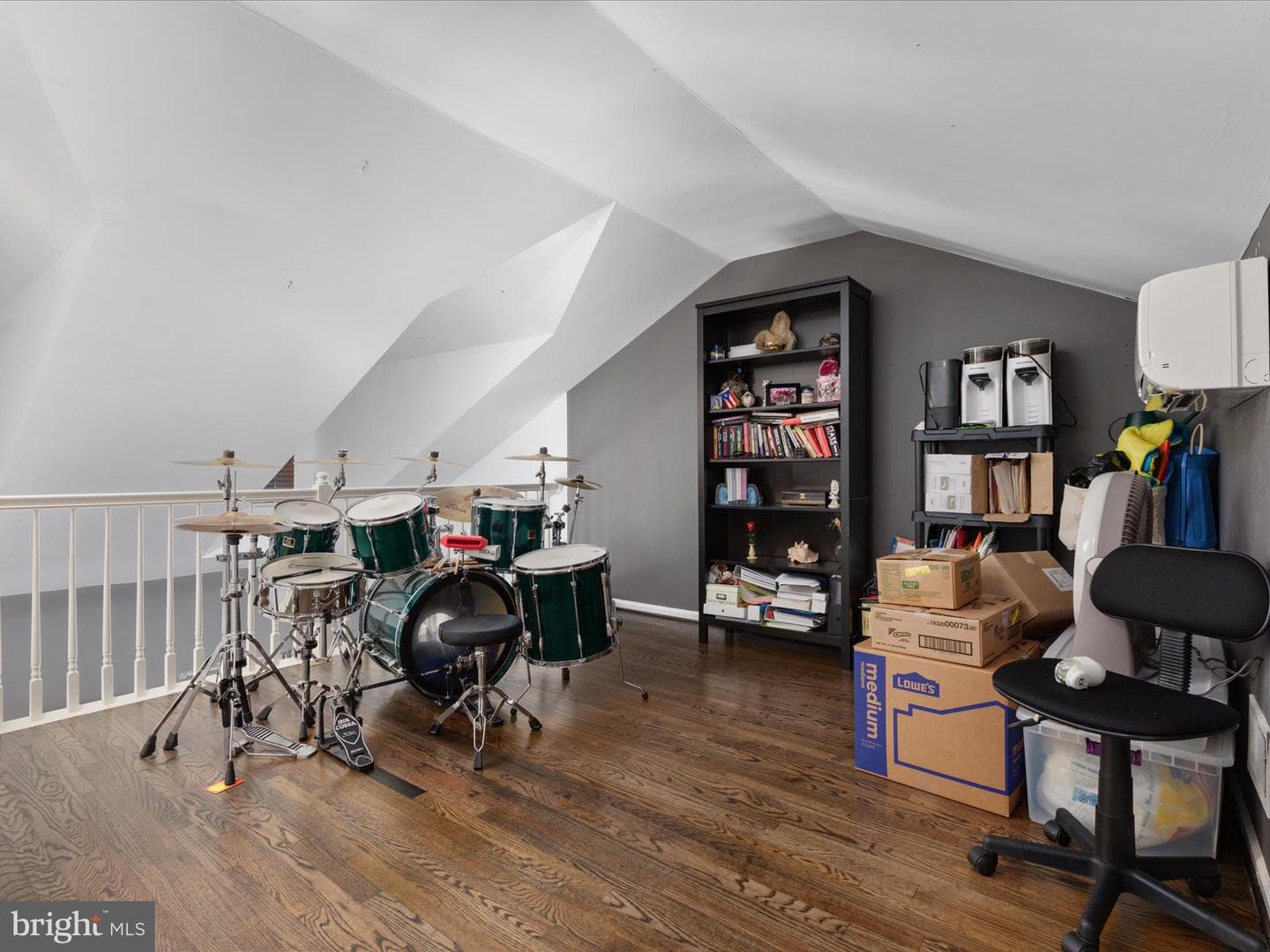4208 Ashmere Circle photo 16