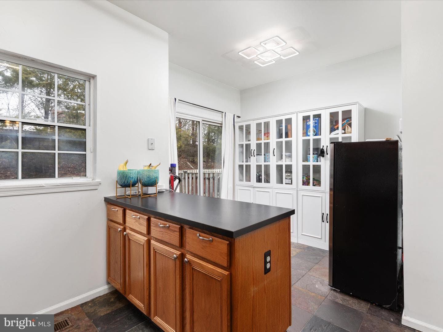 4208 Ashmere Circle photo 6