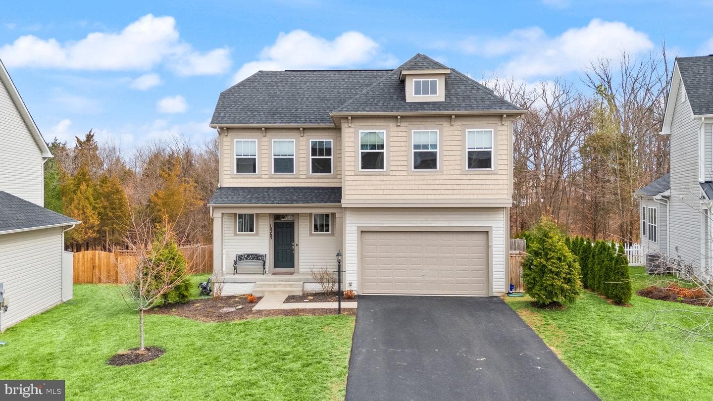10263 Mayapple Court photo 3
