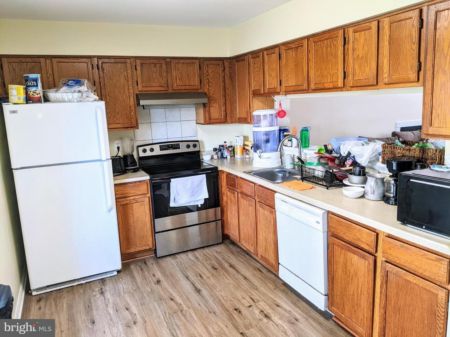 7372 Rokeby Drive photo 8