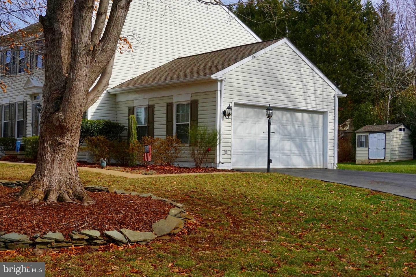 5700 Brazilnut Court photo 3