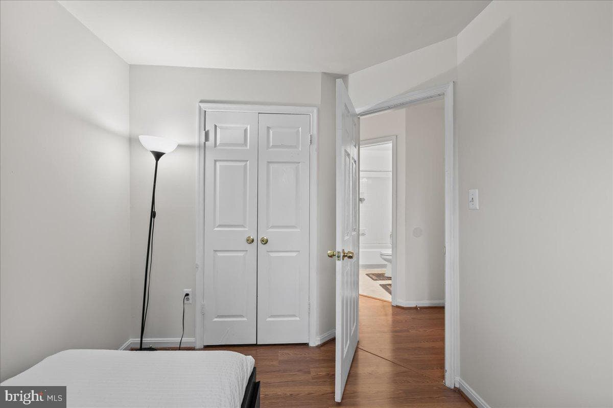 1739 Wigglesworth Way photo 26