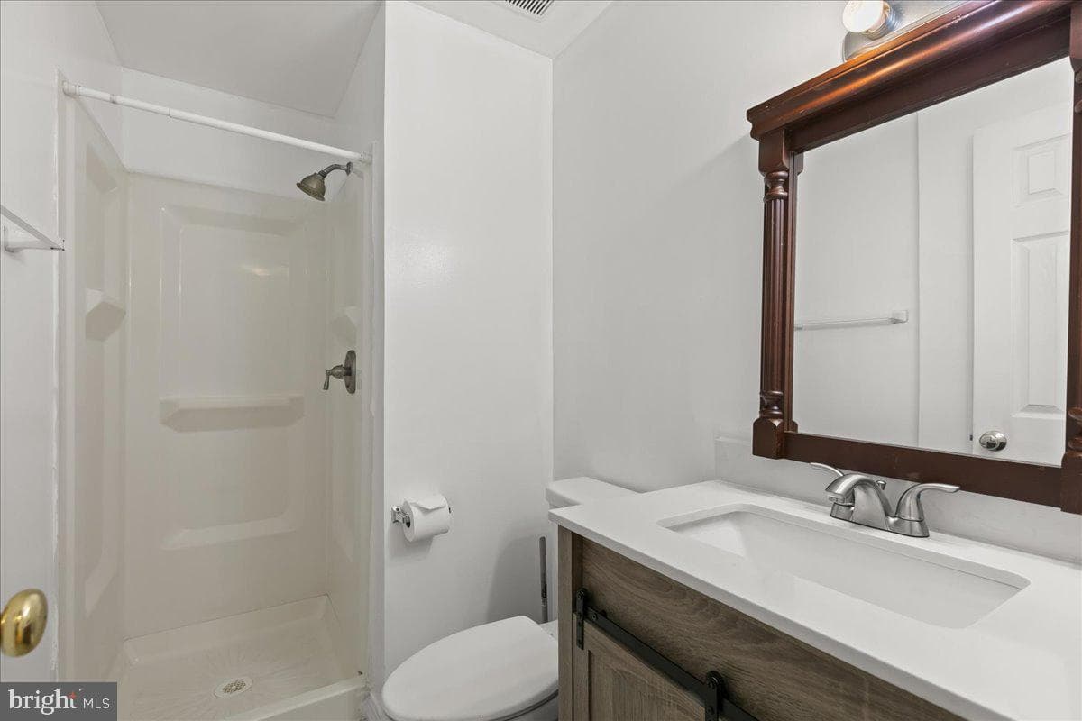 1739 Wigglesworth Way photo 29