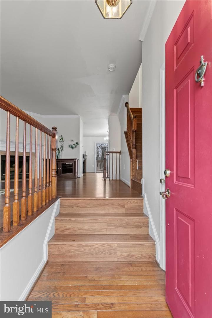1739 Wigglesworth Way photo 3