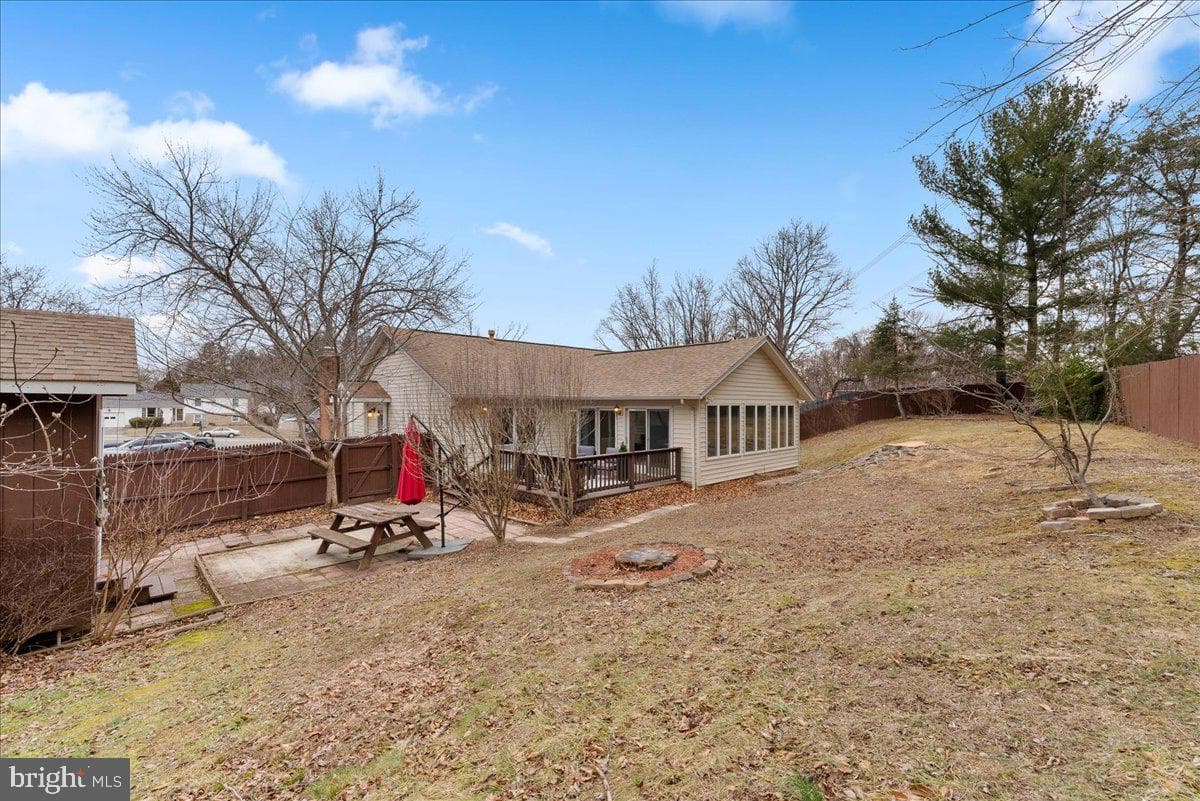 2402 Sagamore Court photo 31