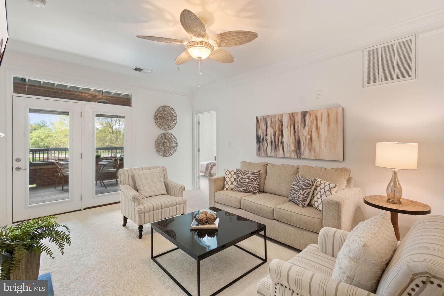 7055 Heritage Hunt Drive #201 photo 12
