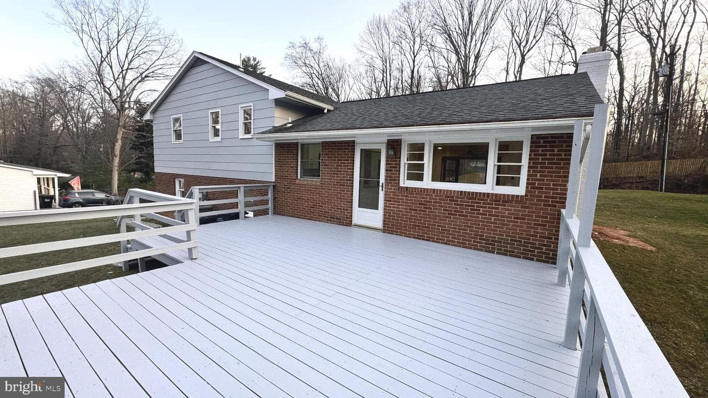 7016 Harvey Road photo 29