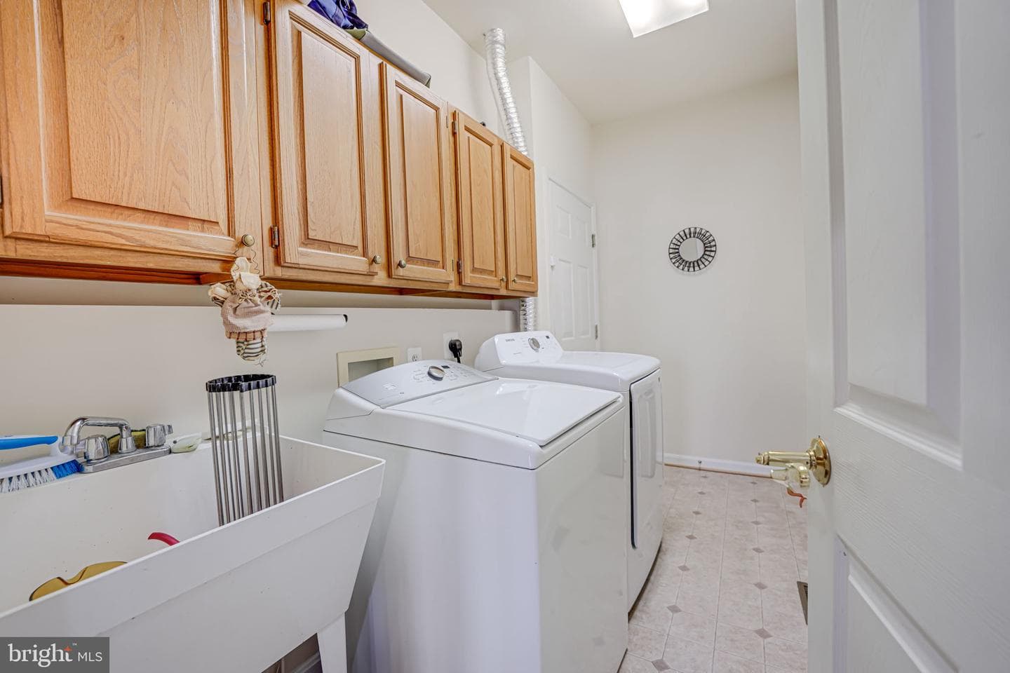 9667 Craighill Drive photo 37