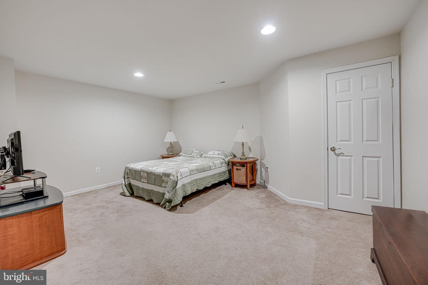 9667 Craighill Drive photo 44