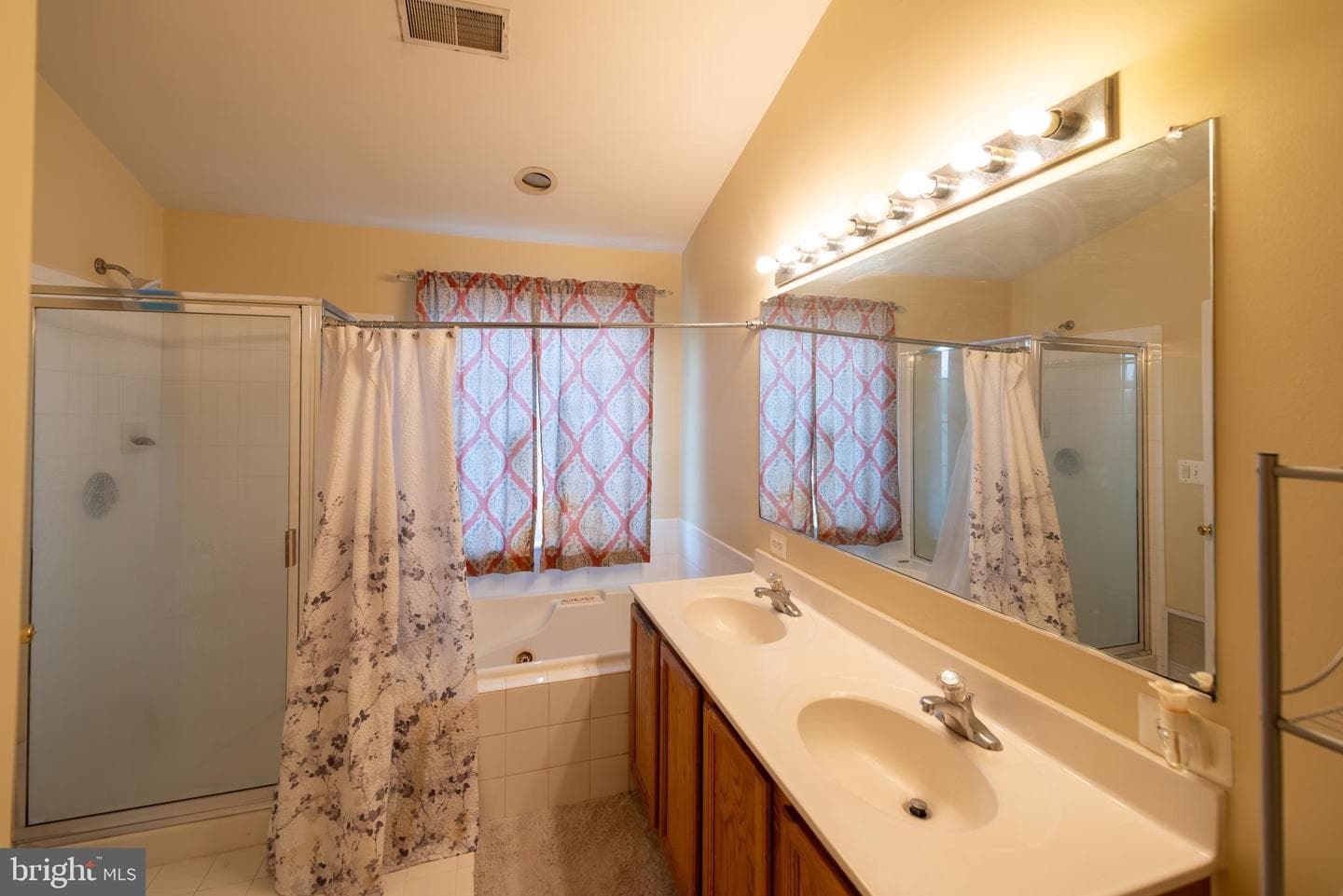 2905 Rotterdam Loop photo 15