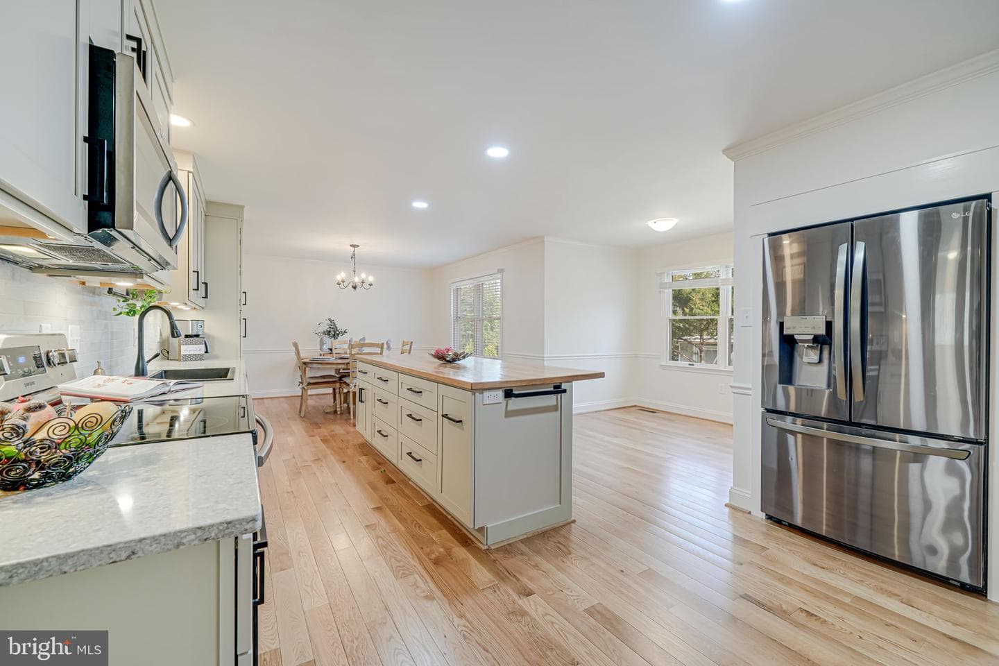 16005 Kenilworth Court photo 15