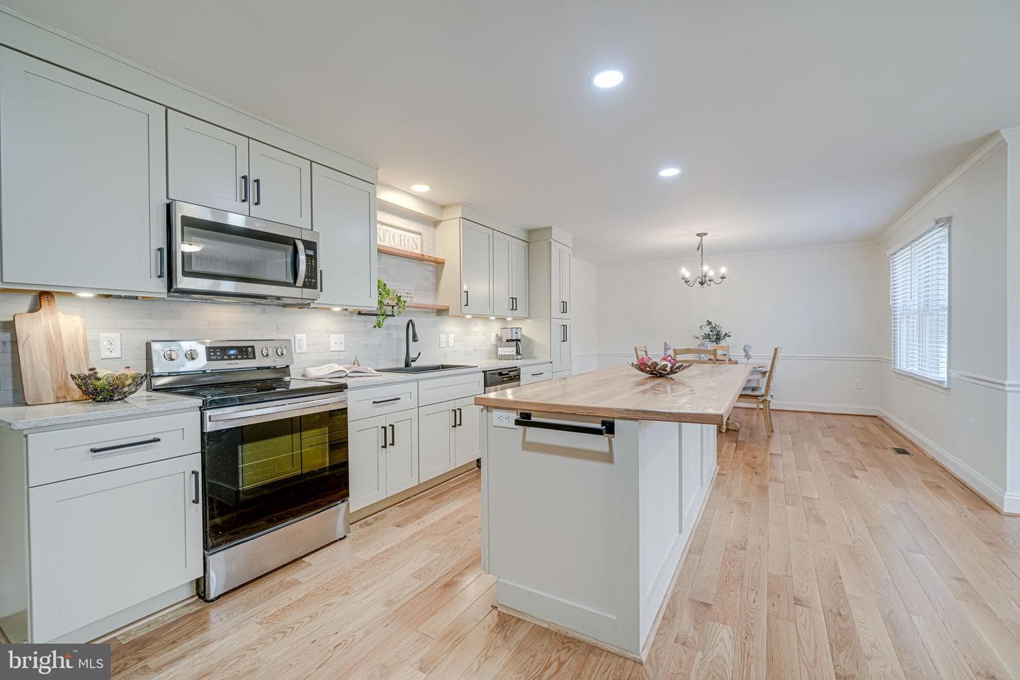 16005 Kenilworth Court photo 17