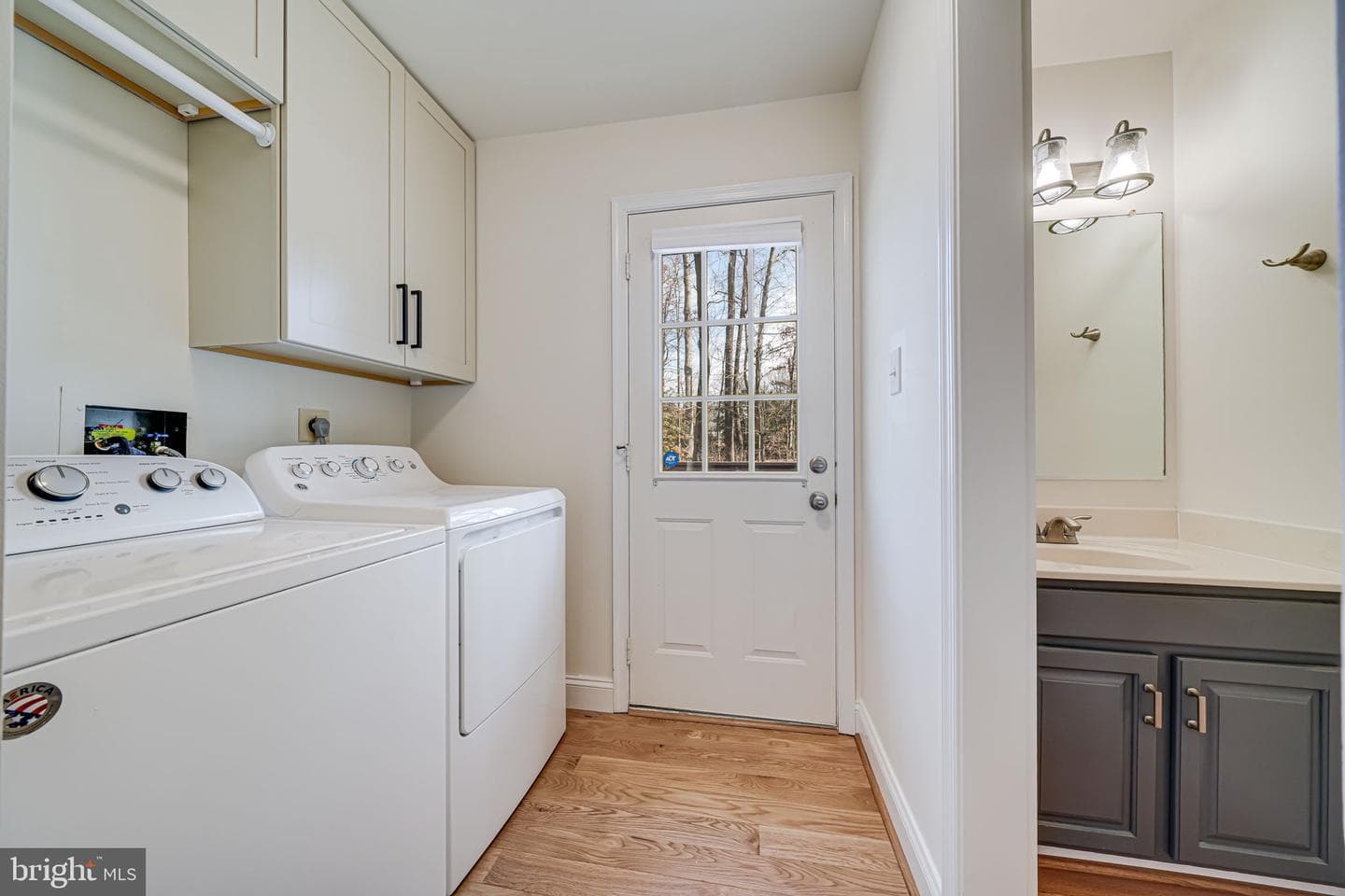 16005 Kenilworth Court photo 24