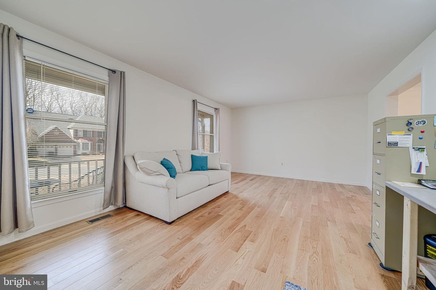 16005 Kenilworth Court photo 25