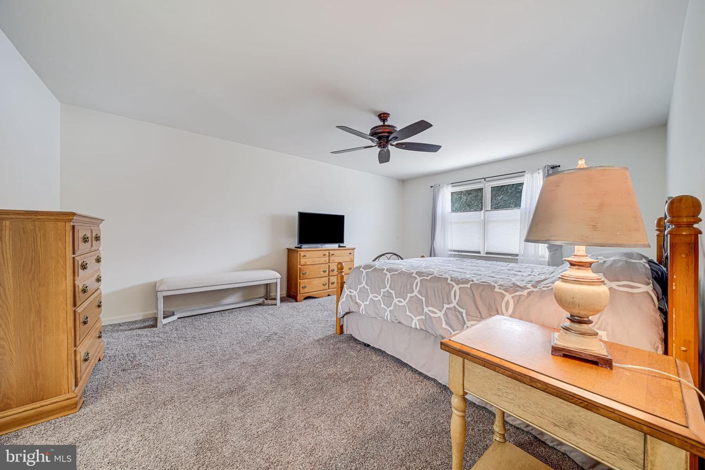 16005 Kenilworth Court photo 31