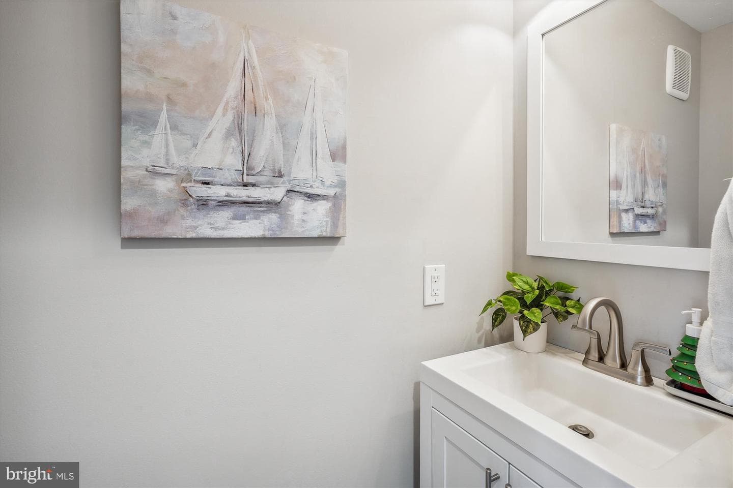 15710 Cranberry Court photo 9