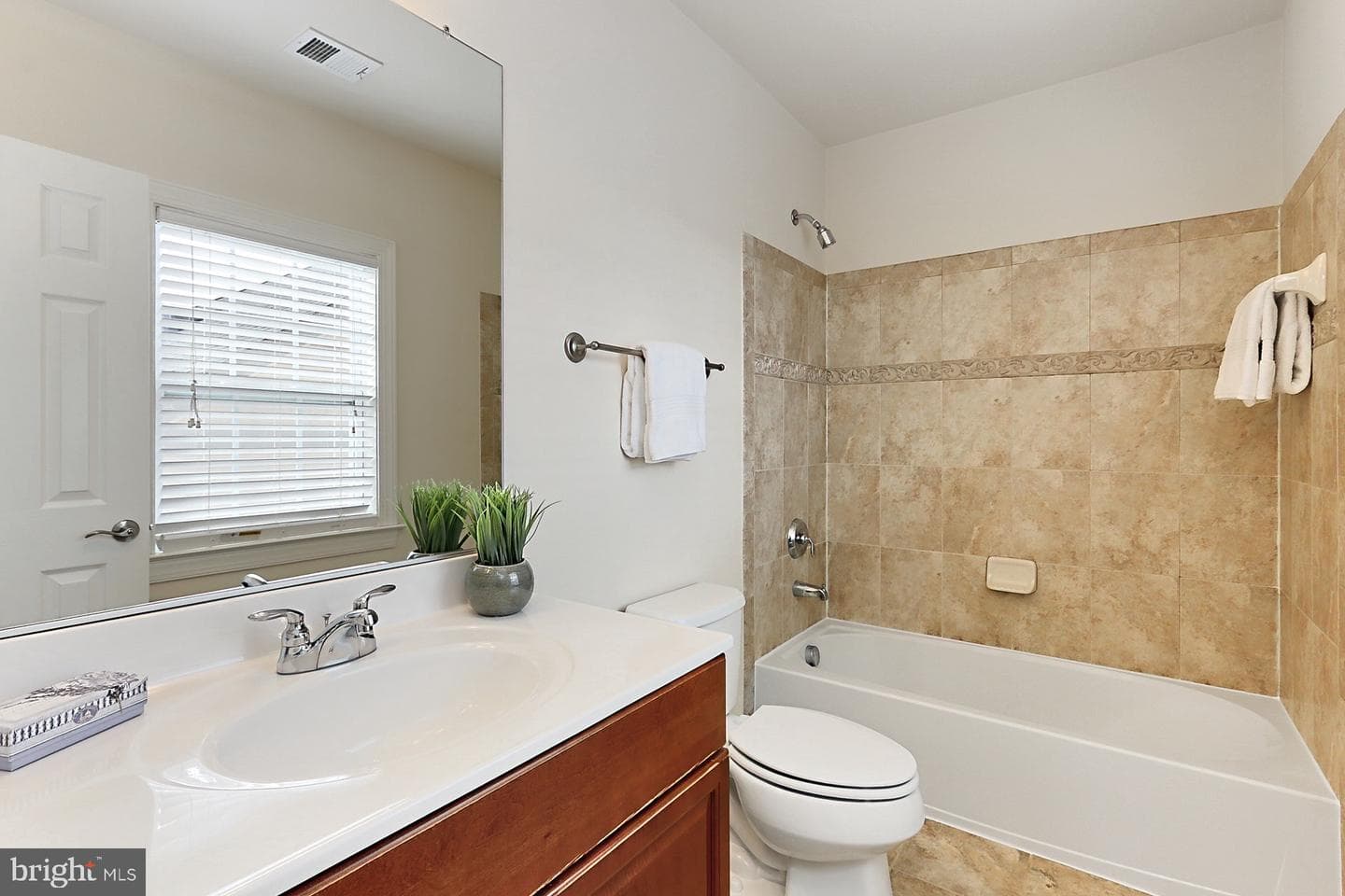 8808 Barn Owl Court photo 54
