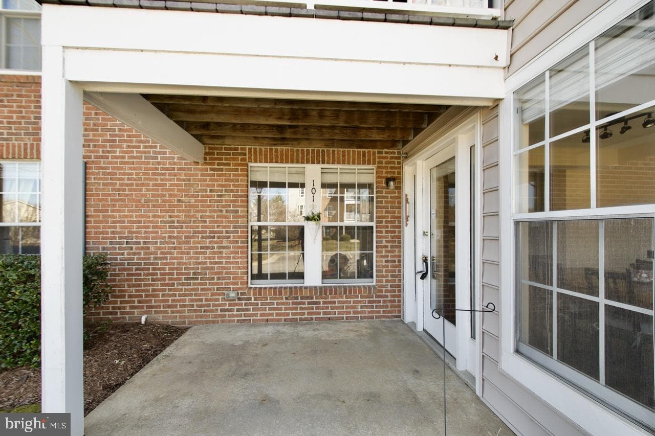 3630 Sherbrooke Circle #101 photo 17