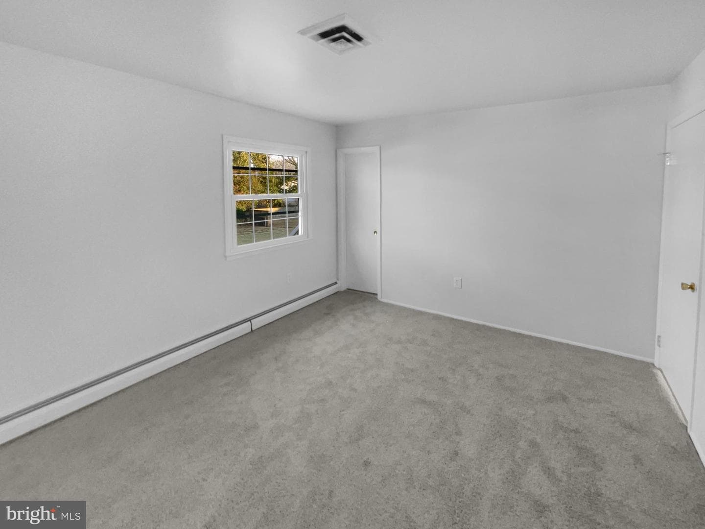 8003 Clifton Street photo 32