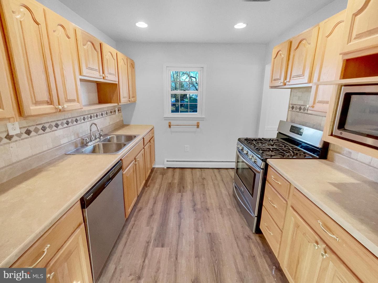 8003 Clifton Street photo 6