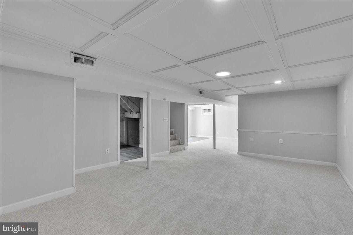 13916 Mathews Drive photo 21