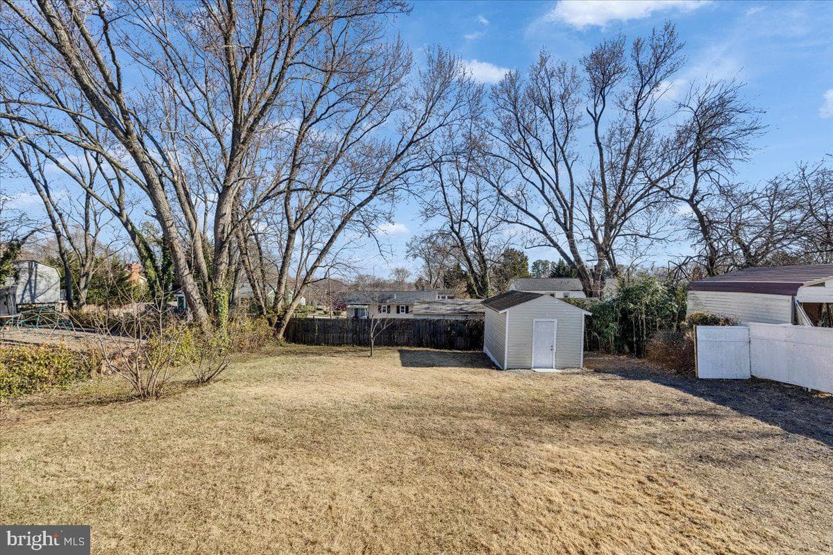 13916 Mathews Drive photo 27