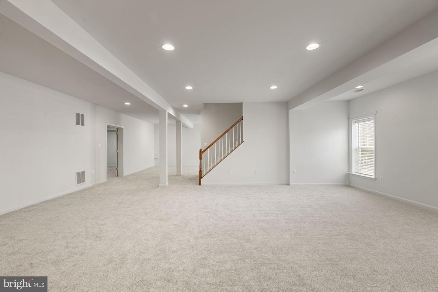 7616 Great Dover Street photo 55