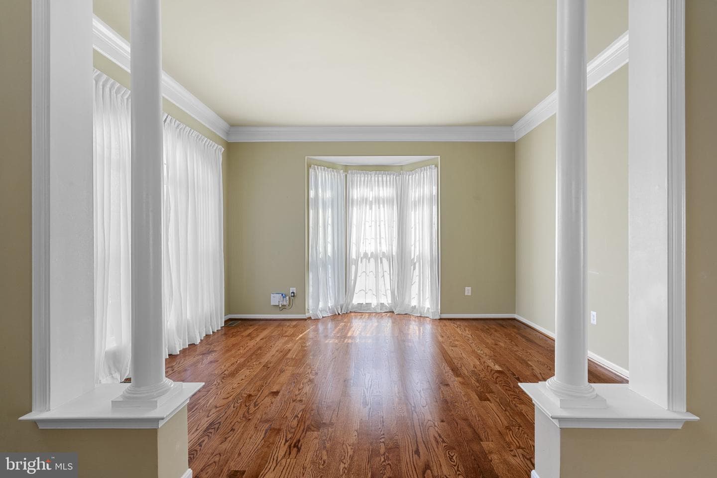 7616 Great Dover Street photo 7