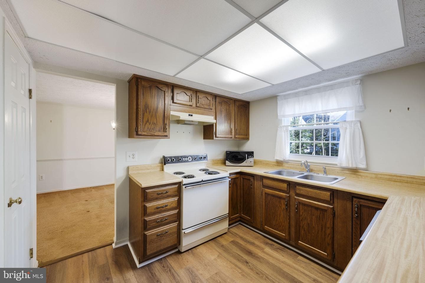15012 Woodglen Court photo 10